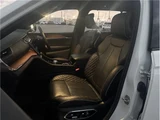 2024 Jeep Grand Cherokee L 4WD SUV for sale, Japanese used car export - photo 8 of 31 | GULJI TRADERS