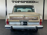 1989 Jeep Grand Wagoneer Sedan for sale, Japanese used car export - photo 6 of 60 | GULJI TRADERS