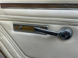 1989 Jeep Grand Wagoneer Sedan for sale, Japanese used car export - photo 20 of 60 | GULJI TRADERS