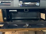 1989 Jeep Grand Wagoneer Sedan for sale, Japanese used car export - photo 32 of 60 | GULJI TRADERS