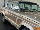 1989 Jeep Grand Wagoneer Sedan for sale, Japanese used car export - photo 44 of 60 | GULJI TRADERS