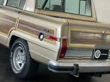 1989 Jeep Grand Wagoneer Sedan for sale, Japanese used car export - photo 55 of 60 | GULJI TRADERS