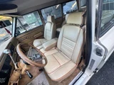 1994 Jeep Grand Wagoneer Sedan for sale, Japanese used car export - photo 3 of 17 | GULJI TRADERS