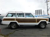 1996 Jeep Grand Wagoneer Sedan for sale, Japanese used car export - photo 11 of 55 | GULJI TRADERS