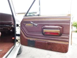 1996 Jeep Grand Wagoneer Sedan for sale, Japanese used car export - photo 32 of 55 | GULJI TRADERS