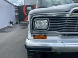 2001 Jeep Grand Wagoneer Sedan for sale, Japanese used car export - photo 11 of 30 | GULJI TRADERS