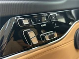 2025 Jeep Grand Wagoneer Sedan for sale, Japanese used car export - photo 37 of 80 | GULJI TRADERS
