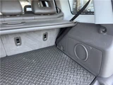 2007 Jeep Patriot 4WD Sedan for sale, Japanese used car export - photo 27 of 48 | GULJI TRADERS