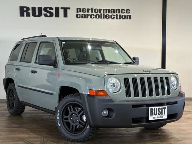 2008 Jeep Patriot 4WD - photo 1 2008 Jeep Patriot 4WD Sedan for sale, Japanese used car export - photo 1 of 18 | GULJI TRADERS