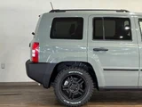 2008 Jeep Patriot 4WD Sedan for sale, Japanese used car export - photo 13 of 18 | GULJI TRADERS