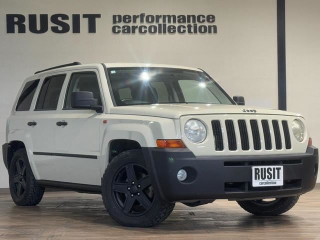 2010 Jeep Patriot - photo 1 2010 Jeep Patriot Sedan for sale, Japanese used car export | GULJI TRADERS