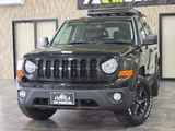 2011 Jeep Patriot 4WD Sedan for sale, Japanese used car export - photo 30 of 71 | GULJI TRADERS