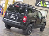 2011 Jeep Patriot 4WD Sedan for sale, Japanese used car export - photo 37 of 71 | GULJI TRADERS