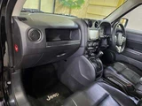 2011 Jeep Patriot 4WD Sedan for sale, Japanese used car export - photo 52 of 71 | GULJI TRADERS