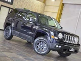 2012 Jeep Patriot 4WD Sedan for sale, Japanese used car export - photo 18 of 72 | GULJI TRADERS