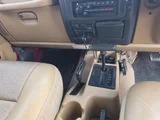 1998 Jeep Wrangler Sport 4WD Jeep for sale, Japanese used car export - photo 36 of 41 | GULJI TRADERS