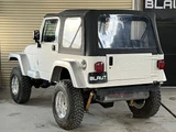 2002 Jeep Wrangler Sport 4WD Jeep for sale, Japanese used car export - photo 30 of 52 | GULJI TRADERS