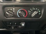 2004 Jeep Wrangler Sport 4WD Jeep for sale, Japanese used car export - photo 18 of 20 | GULJI TRADERS