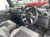 2010 Jeep Wrangler 4WD Jeep for sale, Japanese used car export - photo 14 of 24 | GULJI TRADERS