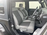2010 Jeep Wrangler 4WD Jeep for sale, Japanese used car export - photo 16 of 24 | GULJI TRADERS