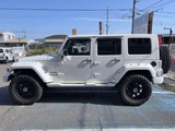 2010 Jeep Wrangler Sport 4WD Jeep for sale, Japanese used car export - photo 12 of 20 | GULJI TRADERS
