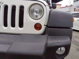 2011 Jeep Wrangler Sport 4WD Jeep for sale, Japanese used car export - photo 22 of 77 | GULJI TRADERS