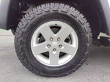 2011 Jeep Wrangler Sport 4WD Jeep for sale, Japanese used car export - photo 33 of 77 | GULJI TRADERS