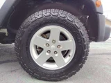 2011 Jeep Wrangler Sport 4WD Jeep for sale, Japanese used car export - photo 36 of 77 | GULJI TRADERS