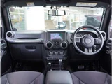 2014 Jeep Wrangler Sport 4WD Jeep for sale, Japanese used car export - photo 31 of 80 | GULJI TRADERS