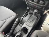 2015 Jeep Wrangler 4WD Jeep for sale, Japanese used car export - photo 12 of 24 | GULJI TRADERS