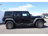 2016 Jeep Wrangler Sport 4WD Jeep for sale, Japanese used car export - photo 19 of 25 | GULJI TRADERS