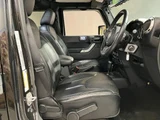 2016 Jeep Wrangler 4WD Jeep for sale, Japanese used car export - photo 5 of 10 | GULJI TRADERS