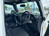 2017 Jeep Wrangler 4WD Jeep for sale, Japanese used car export - photo 16 of 23 | GULJI TRADERS
