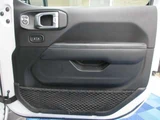 2020 Jeep Wrangler 2.0L 4WD TV Jeep for sale, Japanese used car export - photo 53 of 57 | GULJI TRADERS
