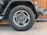 2020 Jeep Wrangler 3.6L 4WD Jeep for sale, Japanese used car export - photo 33 of 50 | GULJI TRADERS