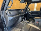 2020 Jeep Wrangler 3.6L 4WD Jeep for sale, Japanese used car export - photo 40 of 50 | GULJI TRADERS