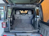 2020 Jeep Wrangler 3.6L 4WD Jeep for sale, Japanese used car export - photo 46 of 50 | GULJI TRADERS
