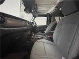 2020 Jeep Wrangler 4WD Jeep for sale, Japanese used car export - photo 27 of 37 | GULJI TRADERS