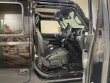 2020 Jeep Wrangler 3.6L 4WD . Jeep for sale, Japanese used car export - photo 4 of 10 | GULJI TRADERS