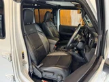 2023 Jeep Wrangler 2.0L 4WD Jeep for sale, Japanese used car export - photo 19 of 48 | GULJI TRADERS