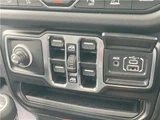2025 Jeep Wrangler Jeep for sale, Japanese used car export - photo 38 of 71 | GULJI TRADERS