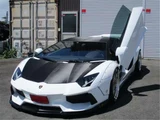 2012 Lamborghini Aventador LP700-4 4WD White Coupe for sale, Japanese used car export - photo 16 of 21 | GULJI TRADERS