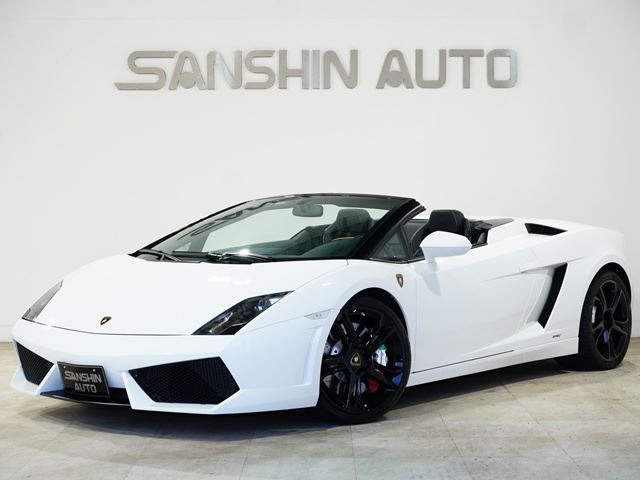 2011 Lamborghini Gallardo Spyder LP560-44WD Sedan for sale, Japanese used car export - photo 1 of 32 | GULJI TRADERS