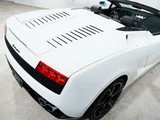 2011 Lamborghini Gallardo Spyder LP560-44WD Sedan for sale, Japanese used car export - photo 16 of 32 | GULJI TRADERS