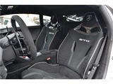 2022 Lamborghini Huracan STO Coupe for sale, Japanese used car export - photo 39 of 50 | GULJI TRADERS