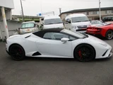 2022 Lamborghini Huracan EVO RWD Spyder Coupe for sale, Japanese used car export - photo 4 of 20 | GULJI TRADERS