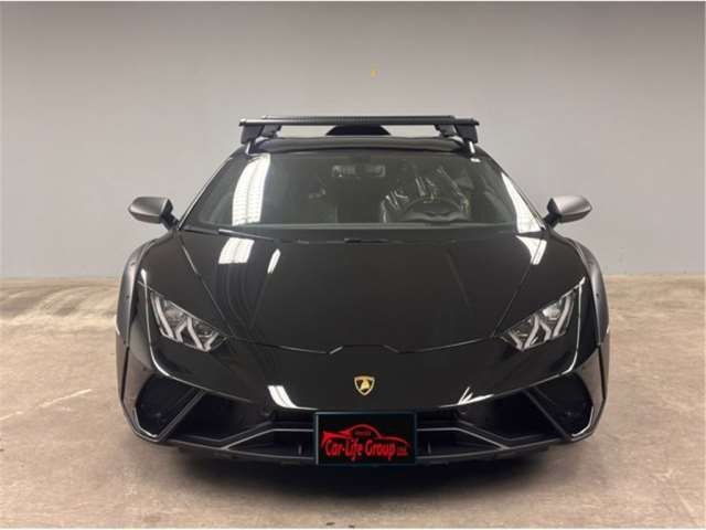 2024 Lamborghini Huracan (LDF) 4WD - photo 1 2024 Lamborghini Huracan (LDF) 4WD Coupe for sale, Japanese used car export - photo 1 of 39 | GULJI TRADERS