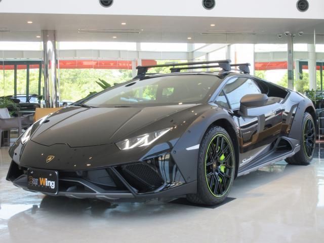2024 Lamborghini Huracan - photo 1 2024 Lamborghini Huracan Coupe for sale, Japanese used car export - photo 1 of 9 | GULJI TRADERS