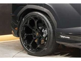 2023 Lamborghini Urus SUV for sale, Japanese used car export - photo 37 of 40 | GULJI TRADERS