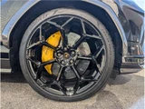 2024 Lamborghini Urus SUV for sale, Japanese used car export - photo 39 of 47 | GULJI TRADERS